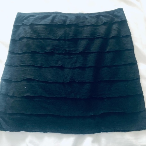 💜3/$30 Max Studio Large Straight Short Knit Black Skirt Layers Elastic Waist - Picture 1 of 6
